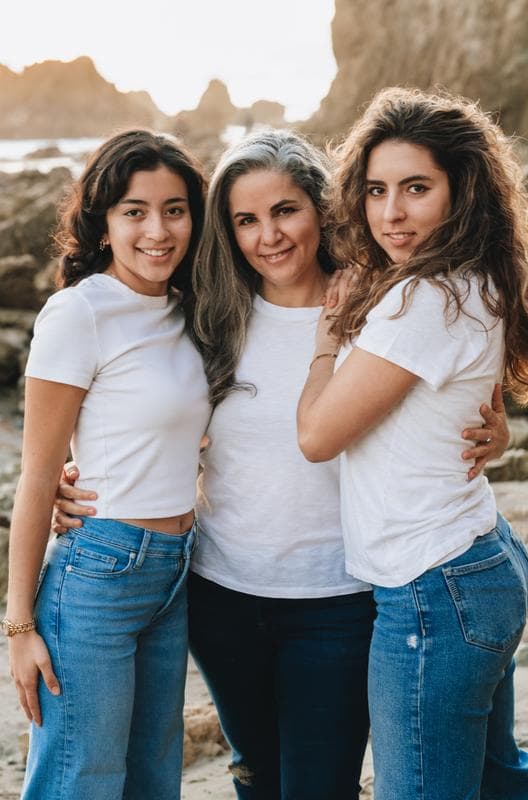 Outdoor maternity session in wildflowers